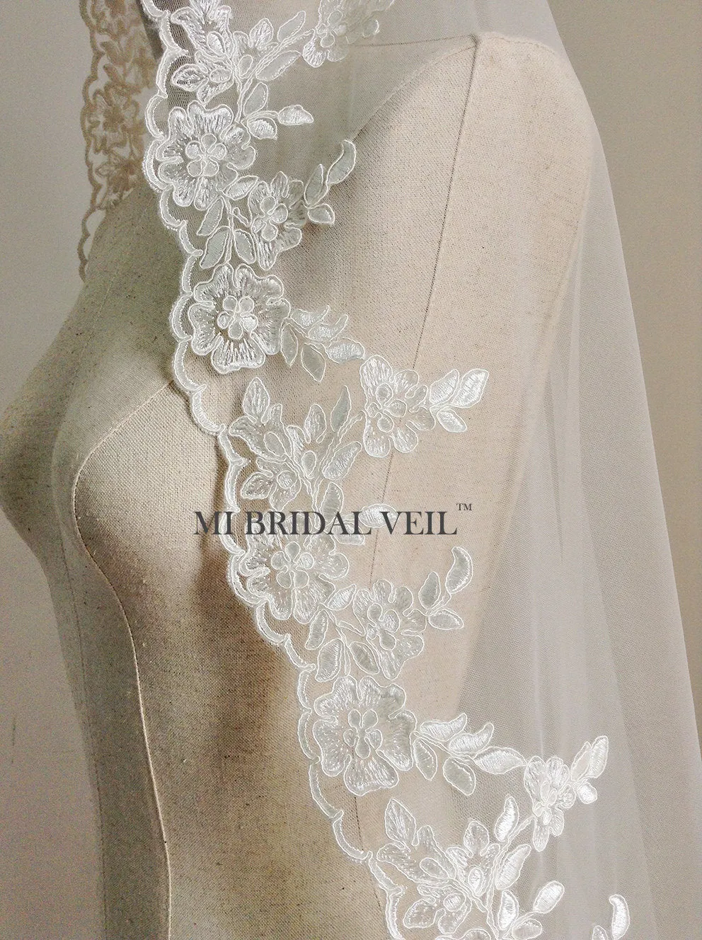 Mantilla Lace Wedding Veil, Vintage Inspired Rose Lace Veil, Mi Bridal